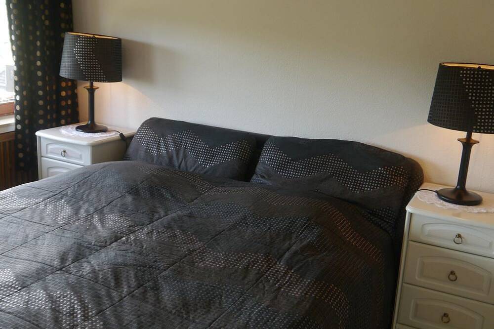 Geheel appartement, 4-Bett-Ferienwohnung Peter - Vulkaneifel-Ferienwohnungen am Felsenpfad in Gerolstein, Vulkaan-Eifel