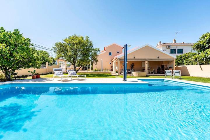 Chalet para 10 personas, con piscina para niños además de jardín y piscina en Setubal - 3