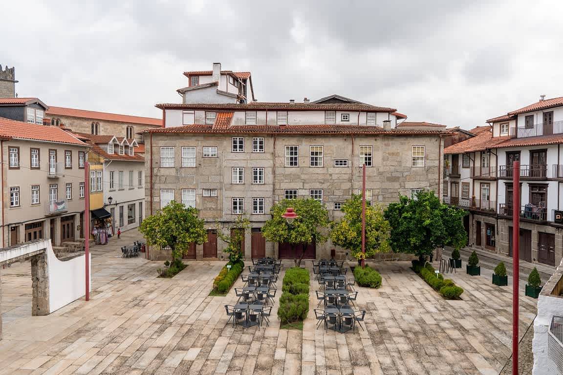 Apartamento inteiro, Heritage Loft I in the Cradle of Portugal in Guimarães, Distrito de Braga