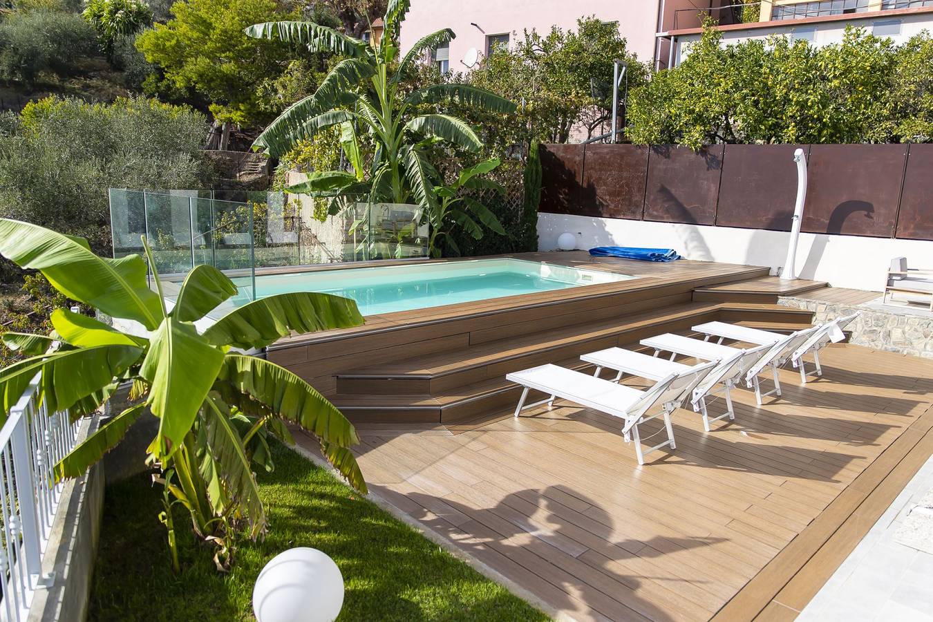 Ganze Ferienwohnung, Villa Cecilia Sunset - Appartamento in villa vista mare con piscina privata e aria condizionata in Cipressa, Riviera di Ponente