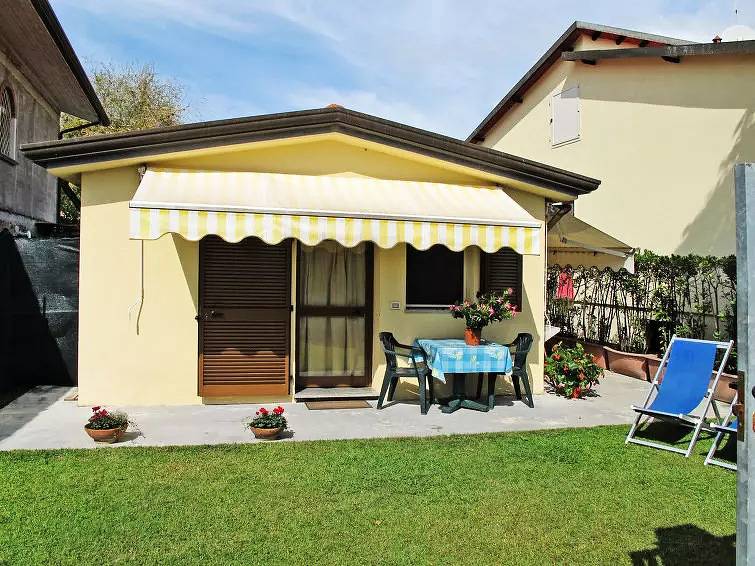 Casa 4 Persone in Massa, Riviera Toscana