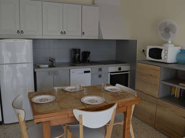 Gîte pour 4 personnes, avec terrasse dans Plage Rive Droite