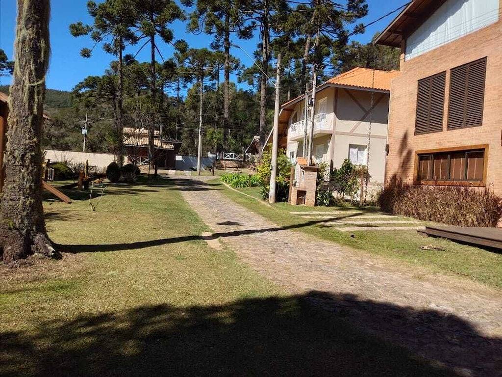 Wonderful house in gated community with 4 suites in Monte Verde, Minas Gerais