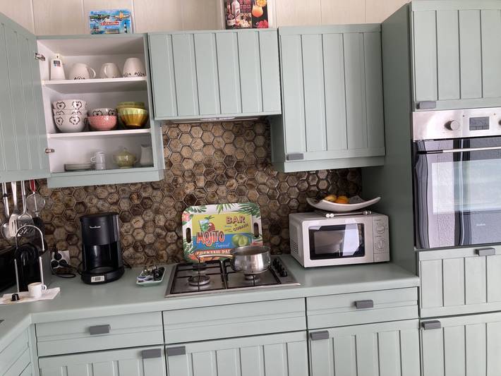 Gîte pour 7 personnes, avec jardin ainsi que piscine et terrasse à Saint-Denis-d'Oléron - 4