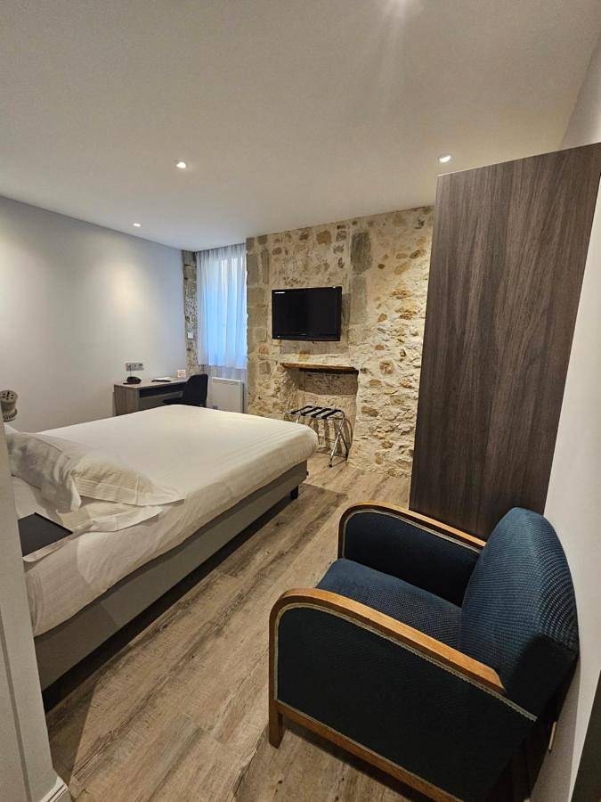 Hôtel pour 2 personnes, avec Terrasse dans Casino Grand Cercle - 3