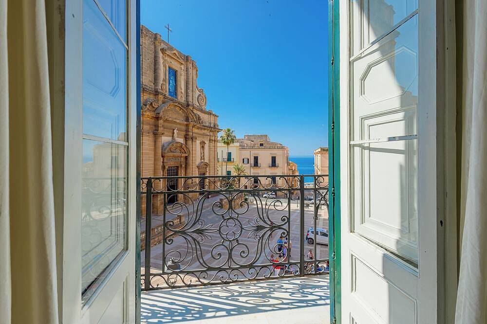 Appartamento intero, Prestigiosa Dimora Storica con Affacci sul Duomo, in pieno Centro di Sciacca in Sciacca, Provincia di Agrigento