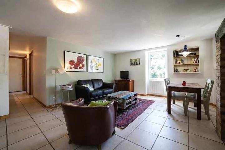 Gîte pour 6 personnes, avec jardin et piscine ainsi que jacuzzi et terrasse à Lachapelle-Auzac - 4