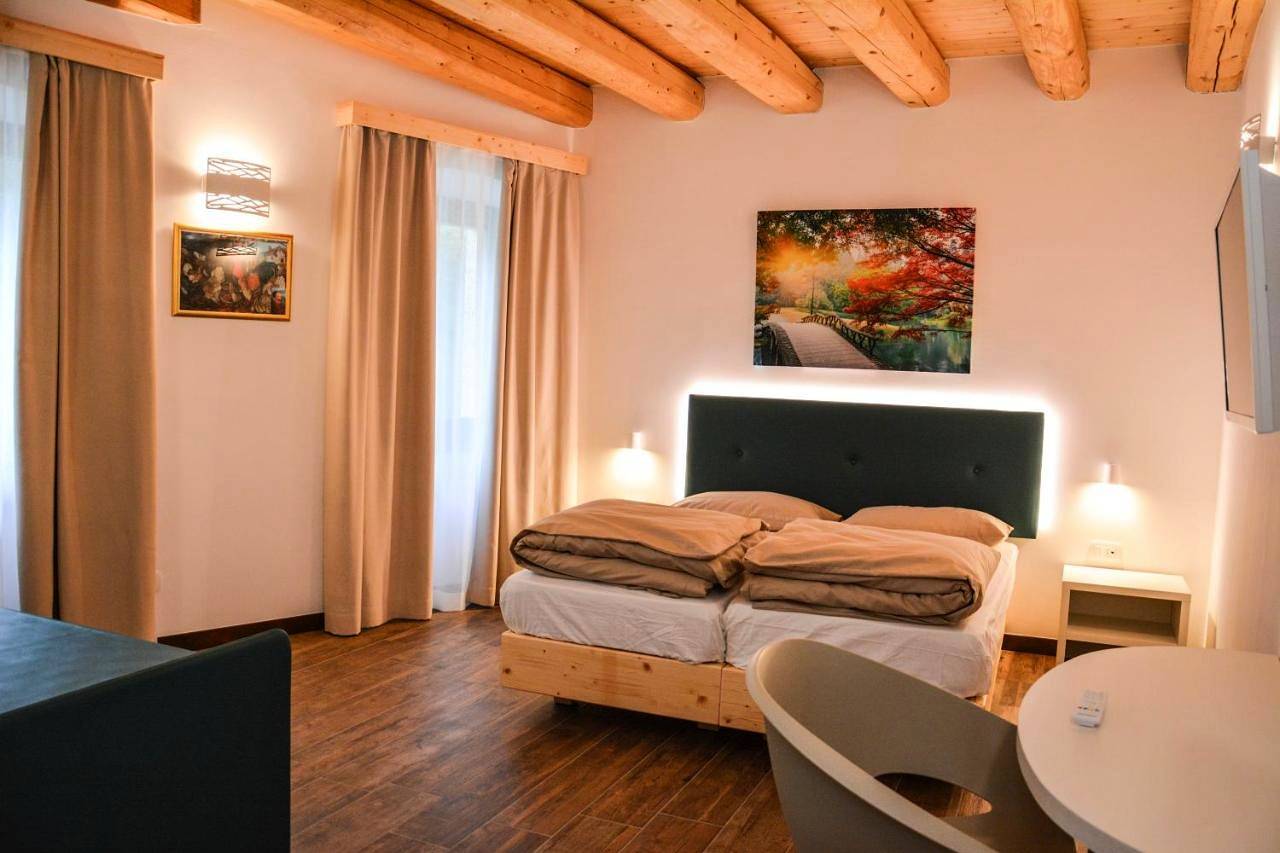 Theresia in Riva del Garda, Gardasee-Berge