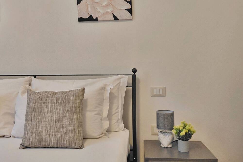 Hel lägenhet, Agave - Two Bedroom Apartment, Sleeps 5 in Olmedo, Sassari provins