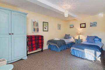 Cottage for 6 People in Fishguard, Pembrokeshire, Photo 4