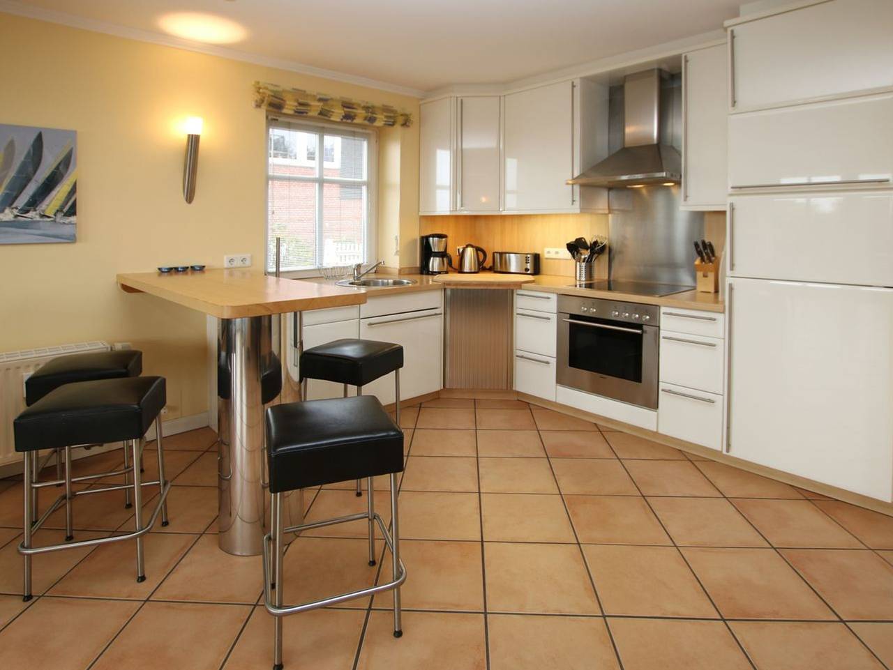 Ganze Ferienwohnung, Stockmannsweg 11b, Whg. 1 - Ferienwhg. mit 4 Zimmern, auf ca. 118m² im Eg mit Blick auf Meer und Strand. in Wyk auf Föhr (Stadt), Wyk auf Föhr