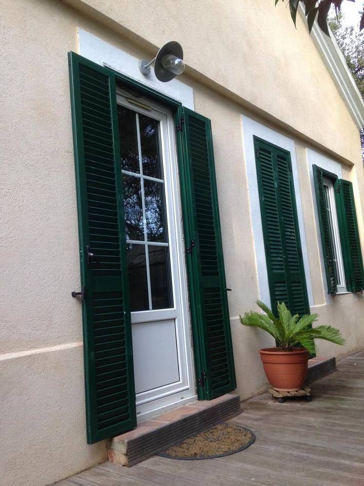 Maison d’hôte pour 3 personnes, avec piscine ainsi que vue et jardin à La Seyne-sur-Mer - 3