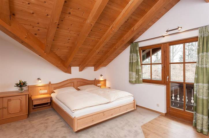 Ferienwohnung für 2 Personen, mit Balkon und Terrasse sowie Garten in Immenstadt - 4