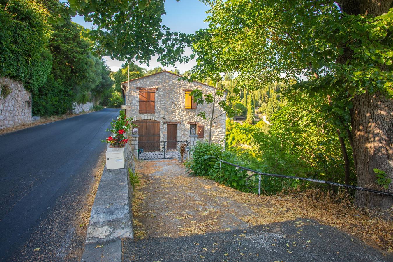 Apartamento entero, Apartamento «La Escapada Provenzal de Callian» con vistas a la montaña, Wi-Fi y aire acondicionado in Callian, Costa mediterránea (Francia)