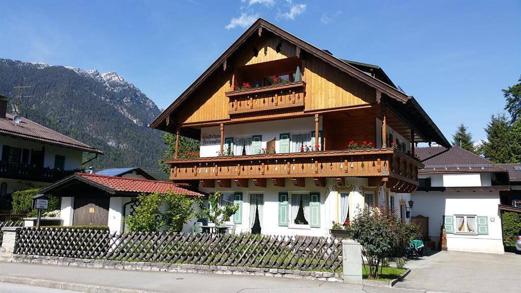 Gästehaus Ferienglück Grainau in Grainau, Eibsee