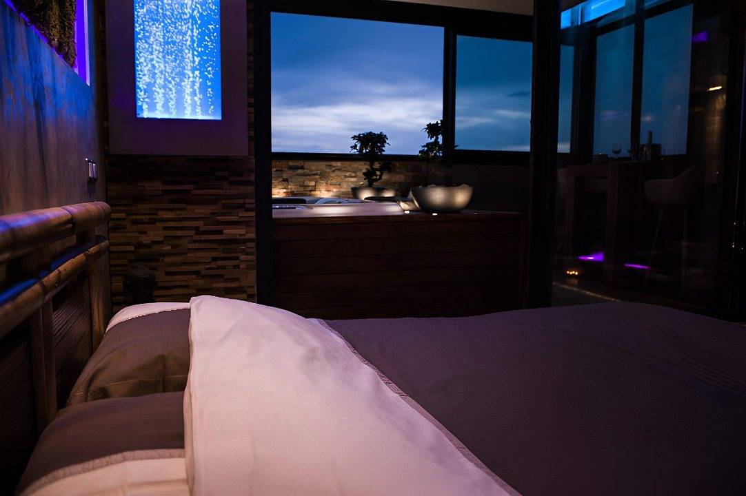 Villa Sensorielle, "Bien-Être et Gastronomie" - Suite Jaipur in Nice, Région de Nice