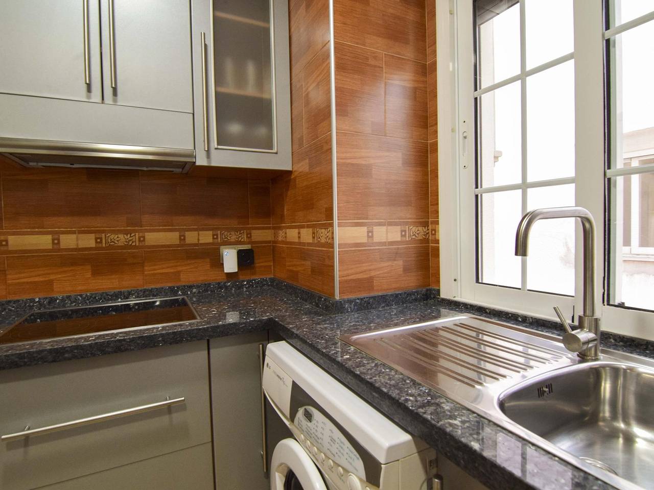 Apartamento vacacional entero, Letmalaga Baños del Carmen in Málaga (Este), Málaga