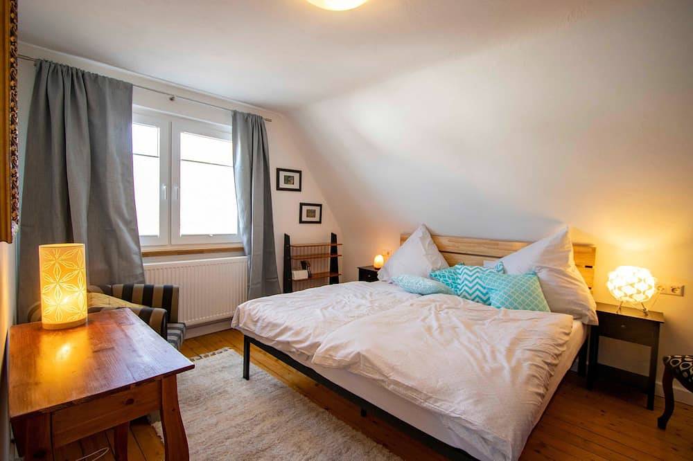 Ganze Wohnung, Ferienwohnung Odenwald - Paulas Ferienhaus in Buchen, Neckar-Odenwald-Kreis