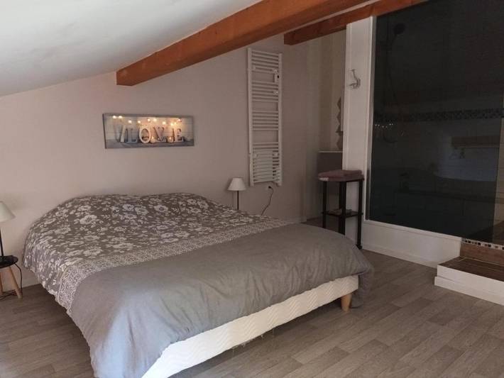 Gîte pour 2 personnes, avec vue et terrasse à Cléon-d'Andran - 3