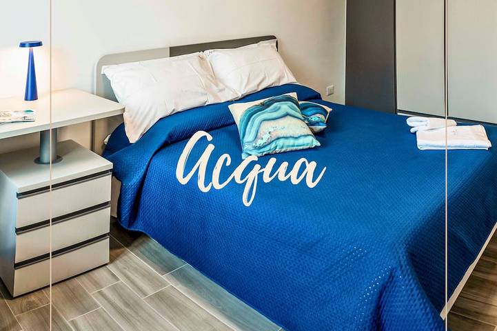 Appartamento intero, *4 camere matrimoniali *cucina attrezzata, *2 sale smart Tv * Aria condizionata in L'Aquila, Gran Sasso