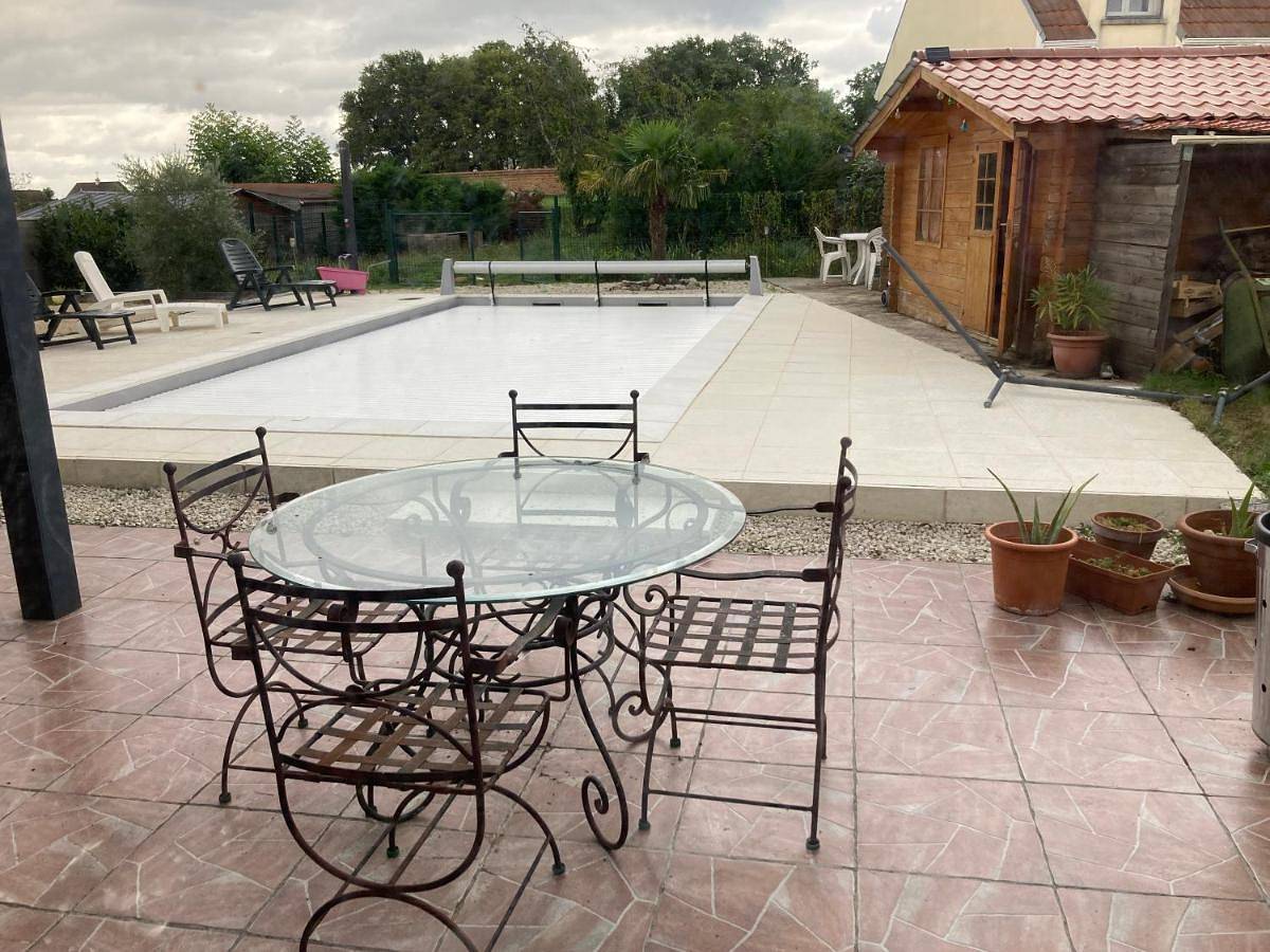 Appartement de vacances entier, Deluxe Room in La Ferté-Saint-Aubin, Sologne