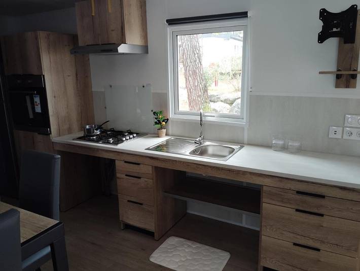 Camping pour 6 personnes, avec piscine et sauna ainsi que jardin et jacuzzi à Seignosse - 4