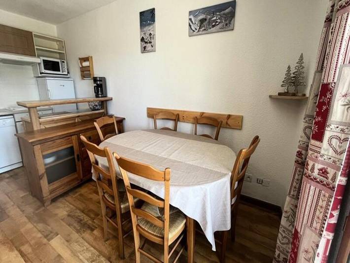 Gîte pour 6 personnes, adapté aux familles dans Office De Tourisme Des Angles - 3