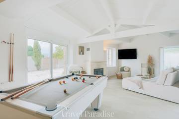Maison De Vacances pour 12 Personnes dans Les Portes-en-Ré, Côte des Fleurs, Photo 4