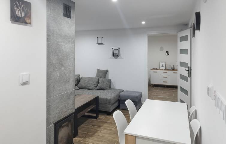 Ferienhaus für 4 Personen mit Garten in Region Lodz