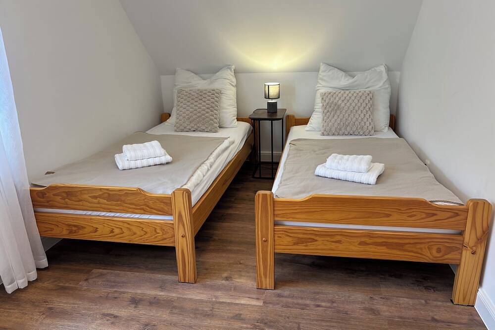 Ganze Wohnung, Gemütliche Ferienwohnung in Soltau nur 10 Minuten vom Heide-Park in Soltau, Landkreis Heidekreis