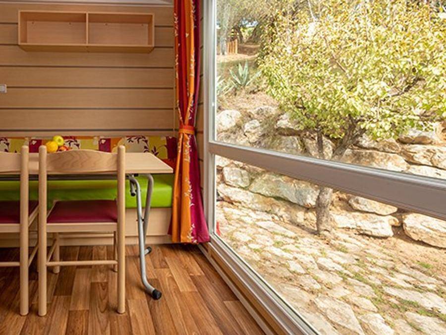 Camping Castell Montgri - Mobilheim 4 personen - Mobilheim | Classic | 2 Zi. | 4 Pers. | Einfache Terrasse | Klim. in Estartit, Costa Brava