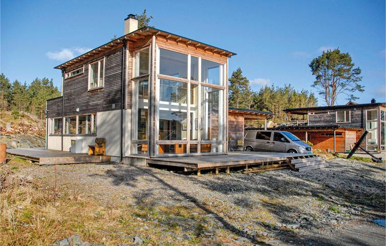 Ferienhaus für 5 Personen mit Terrasse in Bømlo
