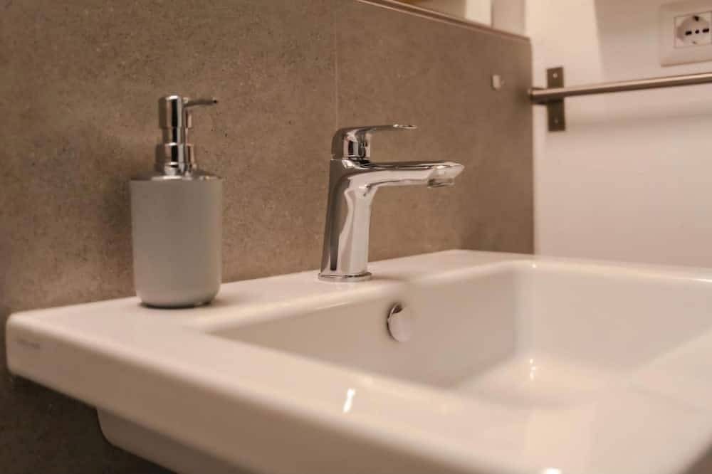 Santacaterina, Your oasis of peace overlooking the historic walls of Sansepolcro in Sansepolcro, Valtiberina