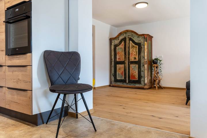 Appartement entier, Appartement 'Sparberhof - Floriani' avec vue sur les montagnes, terrasse plein air et Wi-Fi. in Dosso (Campo di Trens), Campo di Trens