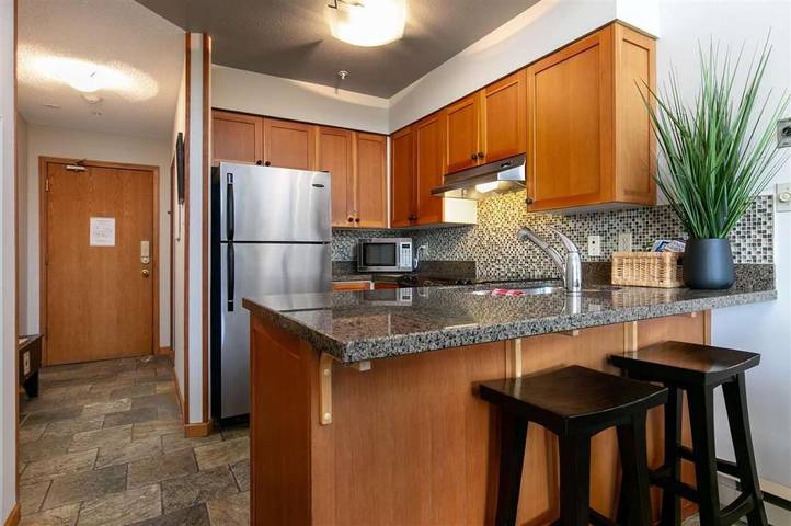 Vakantiewoning voor 7 personen, with whirlpool and zwembad as well as balkon in Whistler