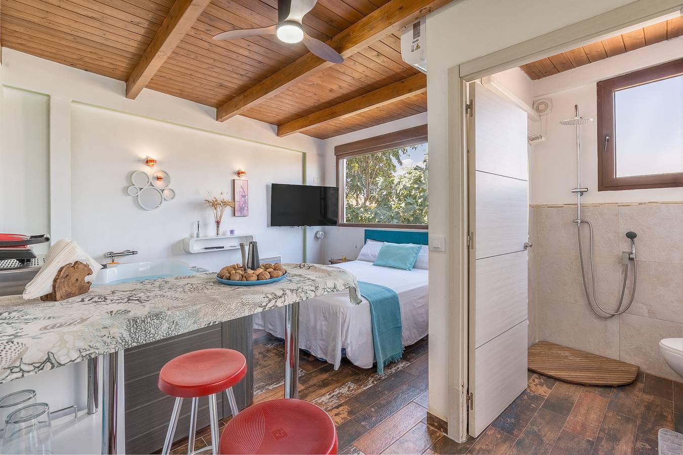 Chambre 'Con Baño Privado' avec vue sur la montagne, Wi-Fi et climatisation in Ambroz, Vegas del Genil