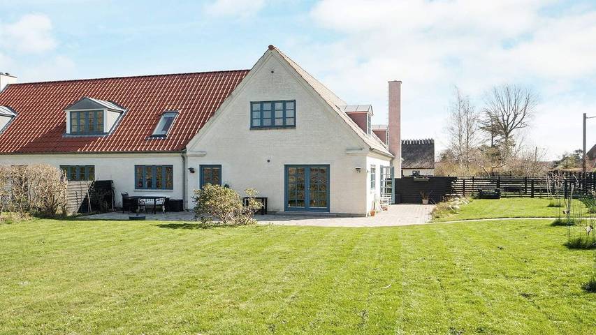 Ferieudlejning for 5 personer, med have i Tisvilde