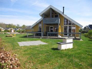 Ferienpark für 6 Personen, mit Sauna und Balkon, kinderfreundlich in Rechlin
