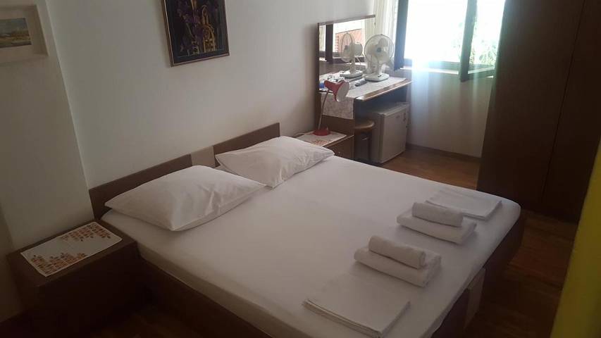 Chambre d’hôte pour 3 personnes, avec vue et jardin, animaux acceptés à Piran - 2