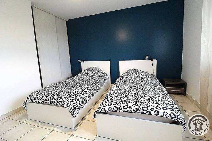 Location de vacances pour 9 personnes, avec jardin à Les Haies - 3