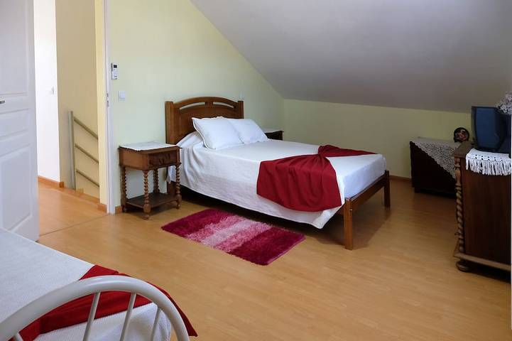 Location de vacances pour 9 personnes, avec jardin et jacuzzi à Celorico de Basto - 3