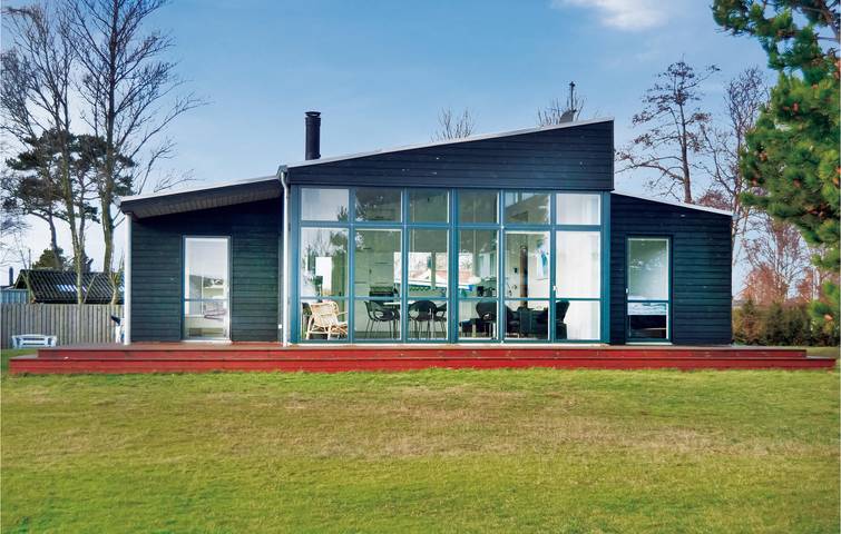 Ferienhaus für 6 Personen, mit Terrasse und Whirlpool sowie Garten und Sauna in As Vig