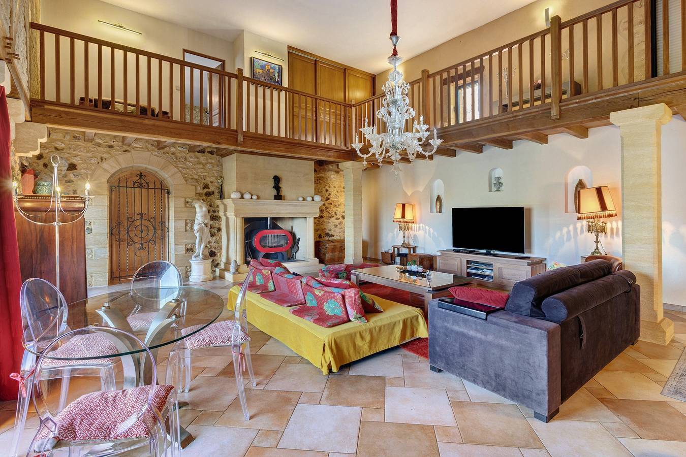 Casa de campo “Le Manoir du Colombier” con piscina privada, terraza y Wi-Fi in Domme, Périgord Noir