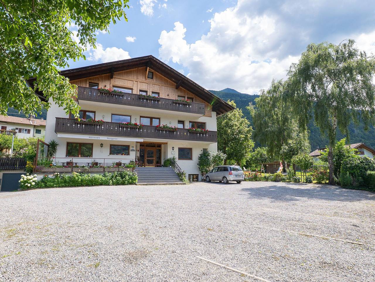 Ganze Ferienwohnung, Pension Baumgarten - Doppelzimmer in Tabland, Naturns