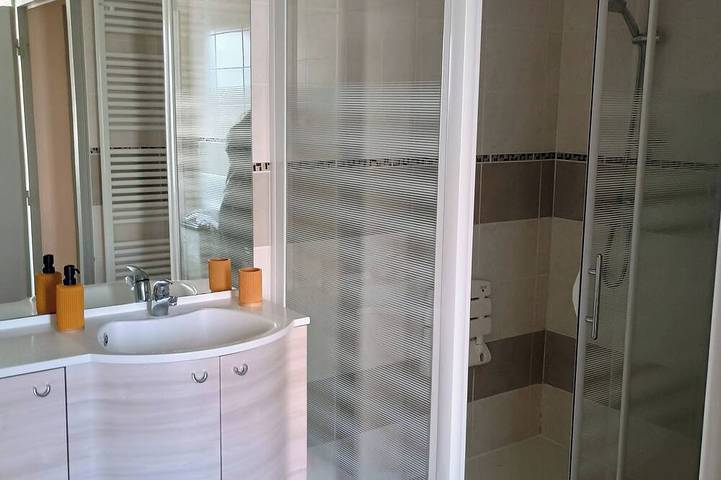 Gîte pour 4 personnes, avec piscine à Soumensac - 3