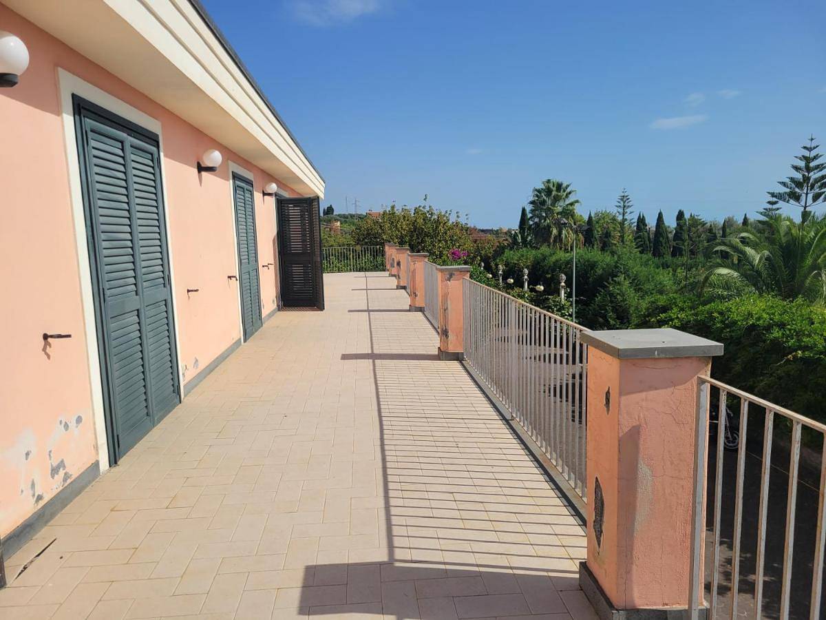 Appartamento intero, Two-Bedroom Apartment with Private Pool in Santa Venerina, Etna