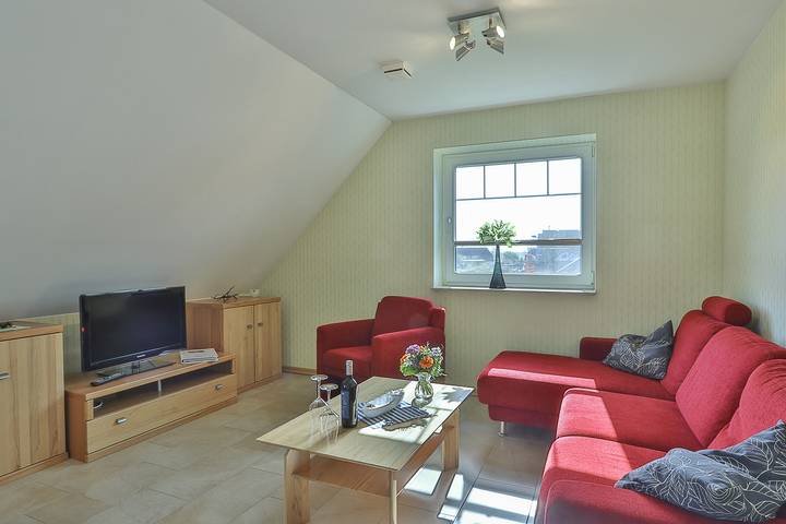 Entire apartment, Holiday apartment for 6 people with garden in Nienhagen, Rostock and Surroundings