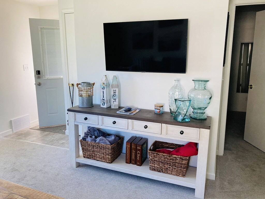 Lake Park Place : Adorable Beach Cottage in Huron, Eriesee