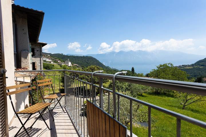 Apartamento para 6 personas, con Balcón y Jardín en Lago de Garda