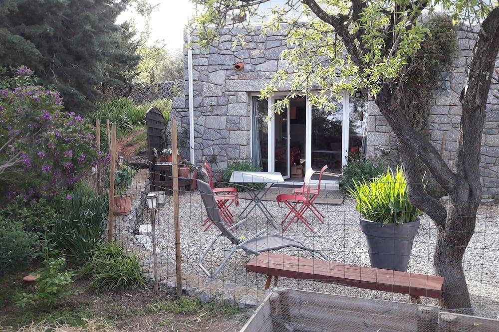 Gîte rural de 70 m² pour 4 personnes avec piscine in Opoul-Périllos, Côte méditerranéenne (France)